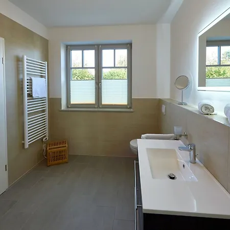 Max In Moritzdorf - Luxus Unter Reet Mit Seeblick, Kamin, Sauna Landhaus Sellin (Rugen)