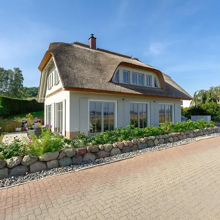 Landhaus Max In Moritzdorf - Luxus Unter Reet Mit Seeblick, Kamin, Sauna Sellin (Rugen)
