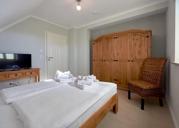 Max In Moritzdorf - Luxus Unter Reet Mit Seeblick, Kamin, Sauna 컨트리하우스 Sellin (Rugen)