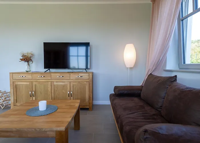 컨트리하우스 Max In Moritzdorf - Luxus Unter Reet Mit Seeblick, Kamin, Sauna Sellin (Rugen)