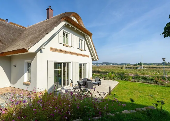 컨트리하우스 Max In Moritzdorf - Luxus Unter Reet Mit Seeblick, Kamin, Sauna *