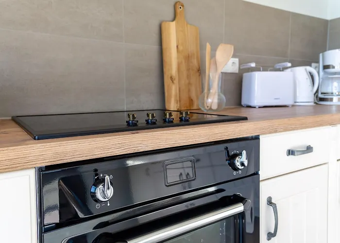 Max In Moritzdorf - Luxus Unter Reet Mit Seeblick, Kamin, Sauna * Sellin (Rugen)